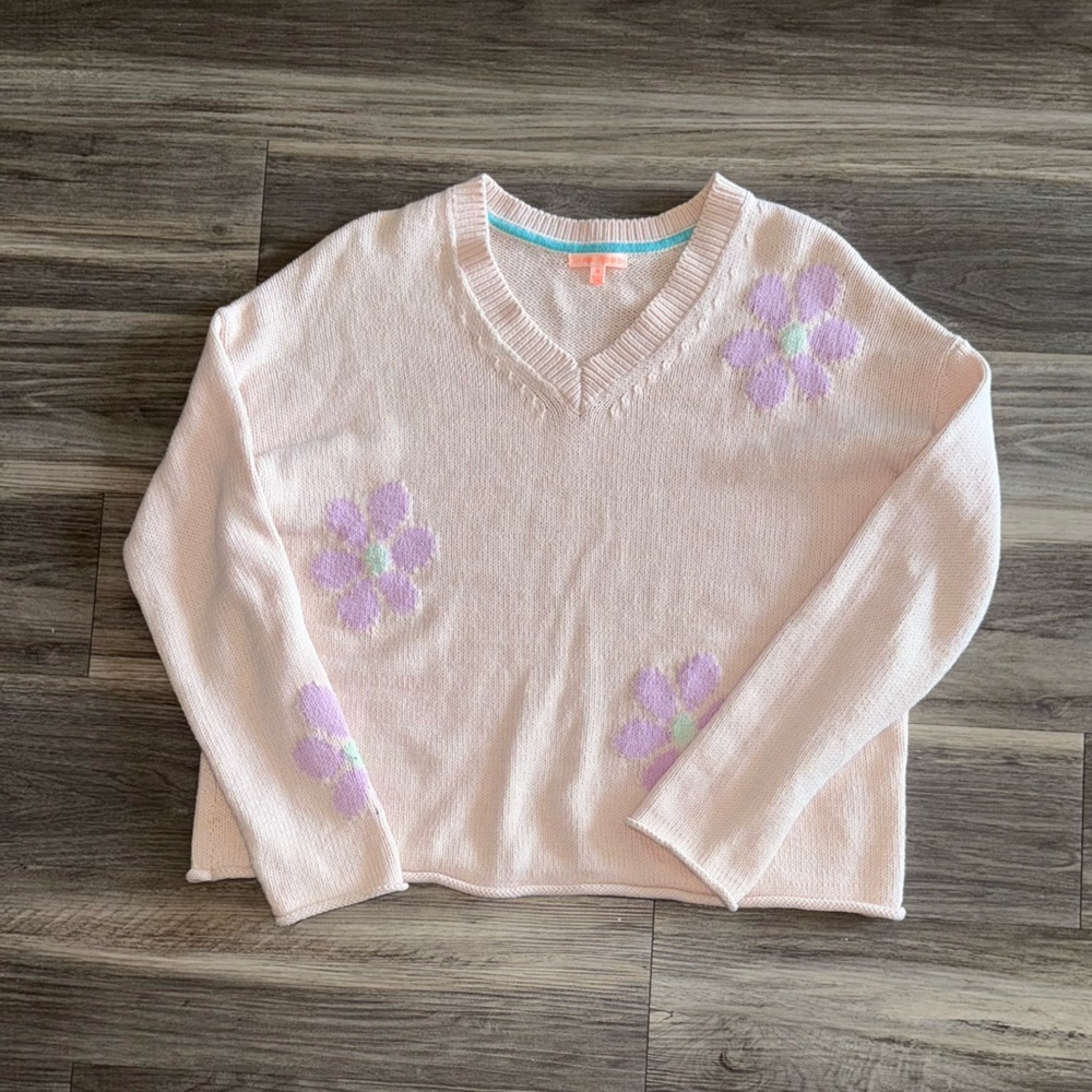 LISA TODD Light Pink Floral V-Neck Sweater Great Condition